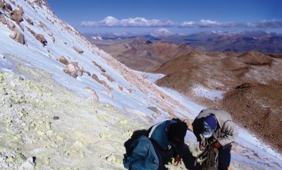 Trabajo: Puesto de Gerente de Proyecto Geotérmico en Perú