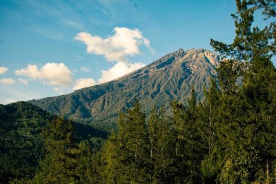 Solicitud de propuestas: exploración de superficie de los yacimientos geotérmicos de Meru e Ibadakuli en Tanzania